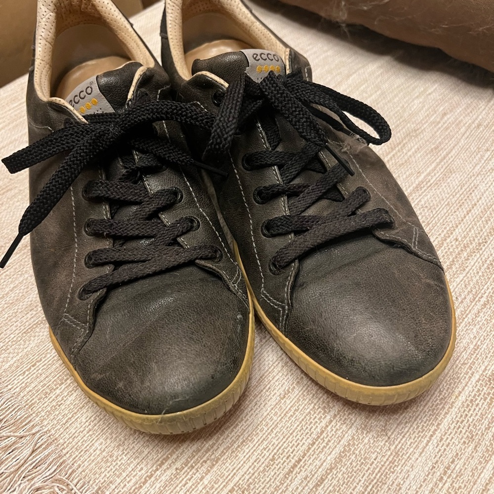Ecco golf shoes